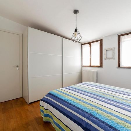 Porta Genova Balcony Apartment Milano Eksteriør bilde