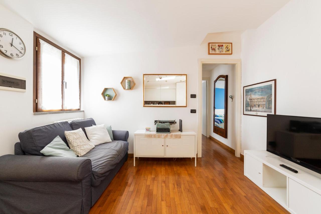 Porta Genova Balcony Apartment Milano Eksteriør bilde
