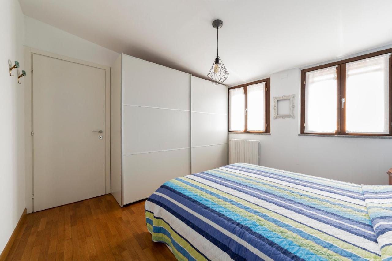 Porta Genova Balcony Apartment Milano Eksteriør bilde
